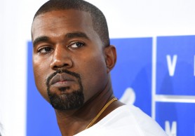 Kanye West a depus actele oficiale prin care doreşte să îşi schimbe numele